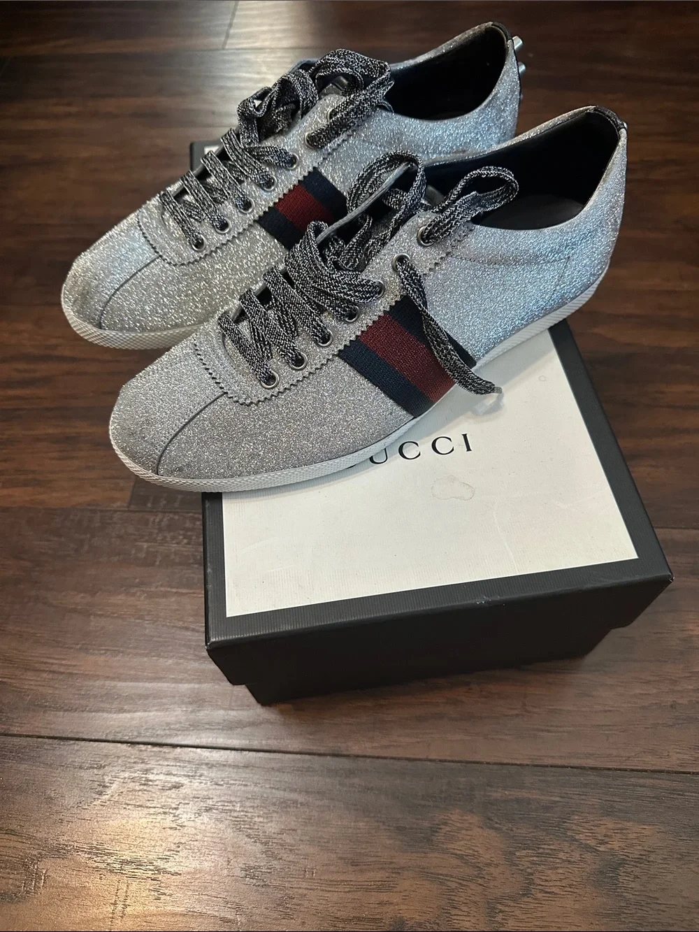 Gucci Silver Glitter Low-Top Sneakers with Red & Blue Web Stripe